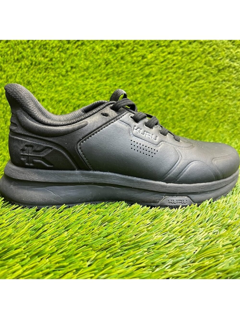Kuru Shift Womens Size 6 Jet Black Athletic Walking Anti-Slip Shoes Sneakers